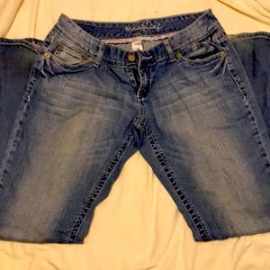 Maurice’s size 7/8 jeans. Great condition. Just can’t fit in them anymore.